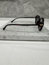Carica l'immagine nel visualizzatore di Gallery, Eyewear CentroStyle F0497 52 010 000 52 18 140 Matt Havana + Clip On Green lens