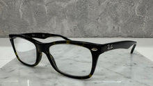 Carica l'immagine nel visualizzatore di Gallery, Reading Glasses Ray Ban 5228 2012 Dark Havana 50 17 140 + Hoya Lens