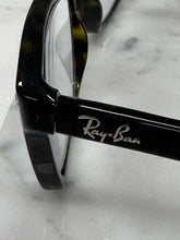 Carica l'immagine nel visualizzatore di Gallery, Reading Glasses Ray Ban 5228 2012 Dark Havana 50 17 140 + Hoya Lens