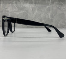 Carica l'immagine nel visualizzatore di Gallery, Reading Glasses Persol 3325-V 95 52 21 145 Black + Hoya Lens Hand Made in Italy