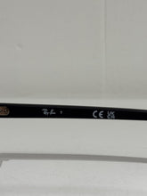 Carica l'immagine nel visualizzatore di Gallery, Reading Glasses Ray Ban 5154 2077 49 21 140 Matte Black + Hoya Lens
