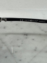 Carica l'immagine nel visualizzatore di Gallery, Eyewear CentroStyle F0497 52 002 000 52 18 140 Matt Black +Clip On Blue gradient lens
