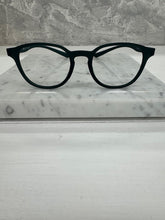 Carica l'immagine nel visualizzatore di Gallery, Reading Glasses Centrostyle F0390 51 205 000  51 19 155 Dark Green + Hoya Lens
