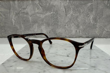 Carica l'immagine nel visualizzatore di Gallery, Reading Glasses Persol 3007-V-M 24 Havana 52 19 145 + Hoya Lens
