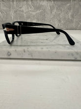 Carica l'immagine nel visualizzatore di Gallery, Reading Glasses Persol 3315 -V 95 55 19 145 Black + High Quality Lens

