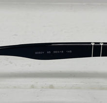 Carica l'immagine nel visualizzatore di Gallery, Reading Glasses Persol 3050 95 Black 55 18 145 + Hoya Lens Made in Italy
