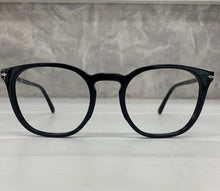 Carica l'immagine nel visualizzatore di Gallery, Reading Glasses Persol 3318-V 95 Black 51 21 145 + Hoya Lens Hand Made in Italy
