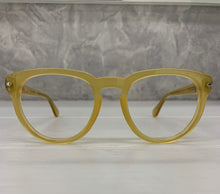 Carica l'immagine nel visualizzatore di Gallery, Reading Glasses Persol 3377-V 204 52 20 145 Miele + Hoya Lens Hand Made in Italy
