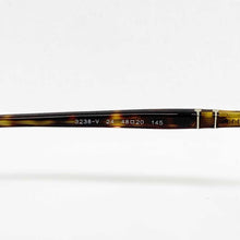 Carica l'immagine nel visualizzatore di Gallery, Reading Glasses 48 mm Persol 3238 V 24 Havana 48 20 145+ Hoya Lens
